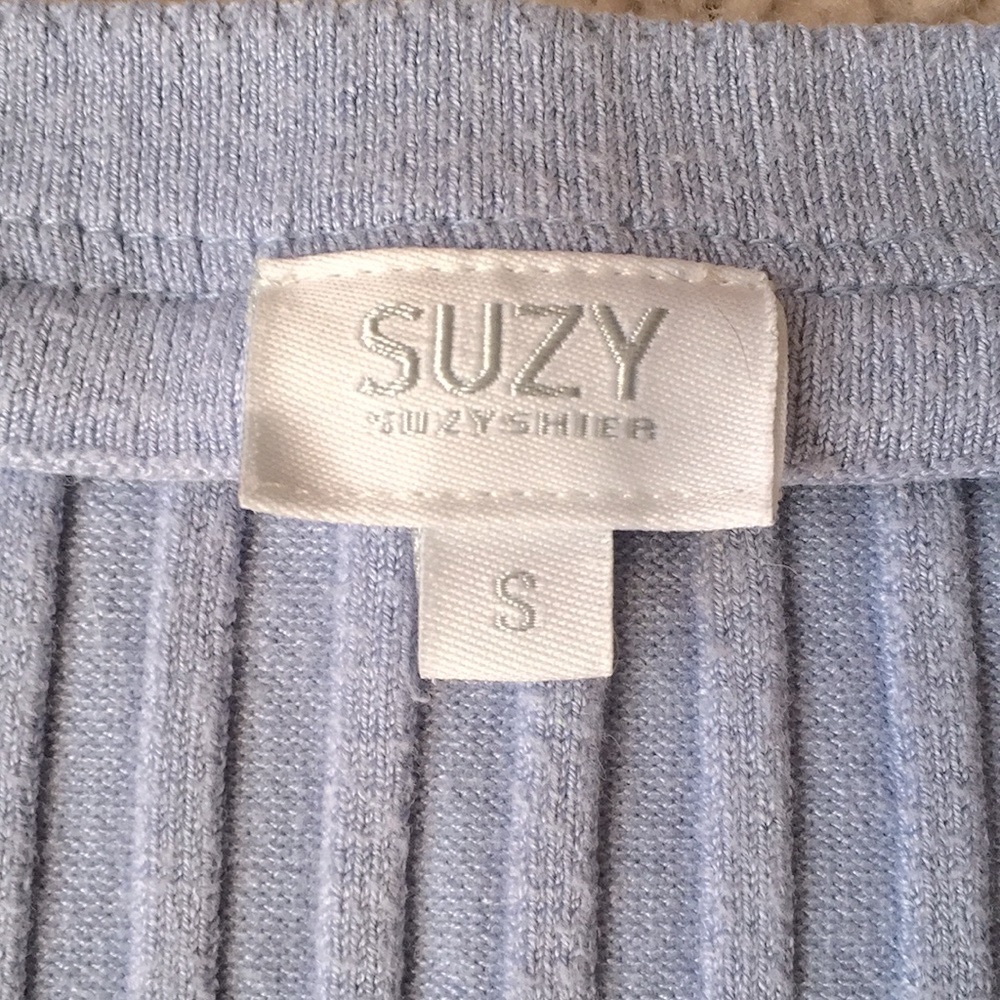 Suzy Shier | Ribbed V-Neck Sweater - Picture 5 of 7